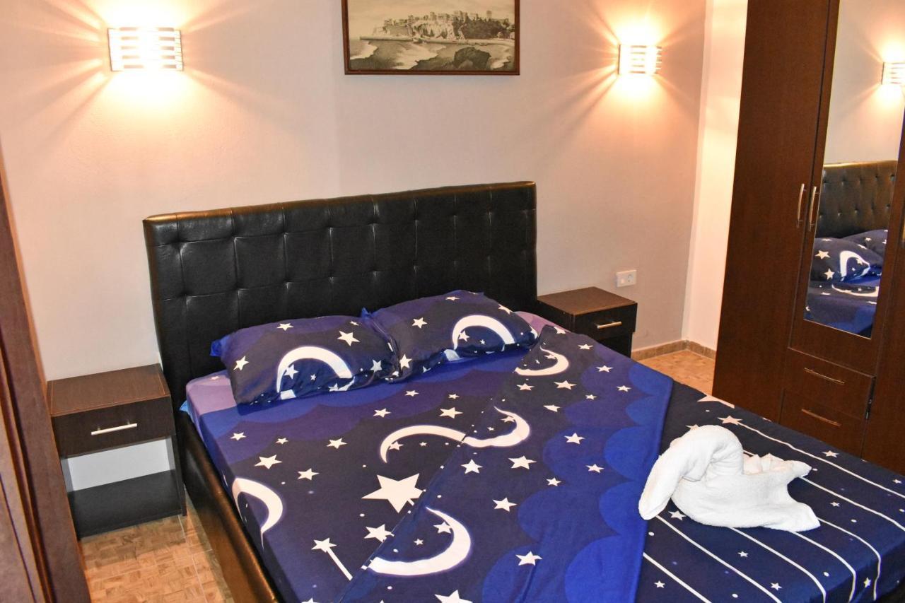 אולסינץ' Apartments Murati מראה חיצוני תמונה