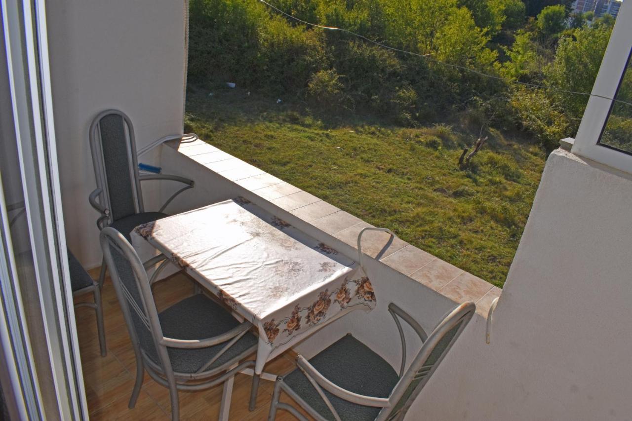 אולסינץ' Apartments Murati מראה חיצוני תמונה