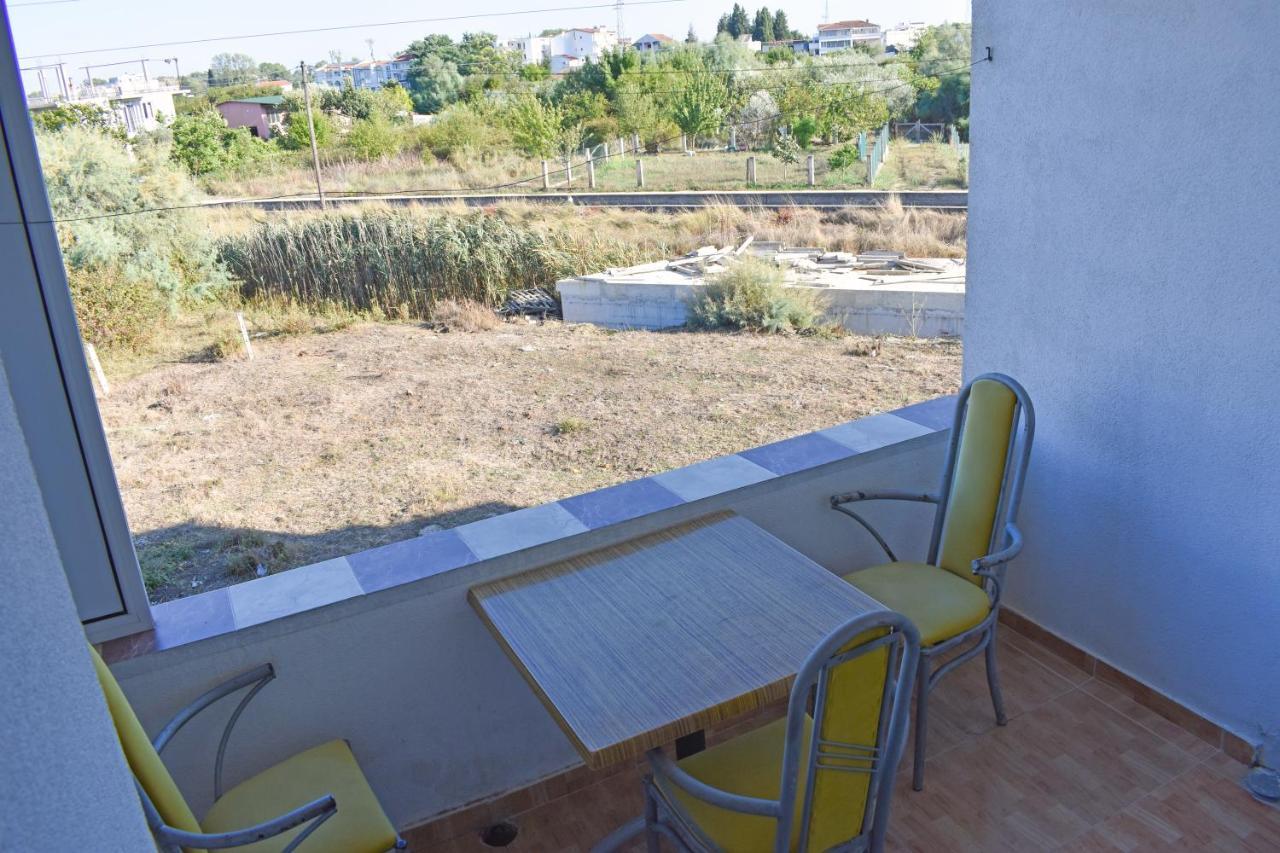 אולסינץ' Apartments Murati מראה חיצוני תמונה