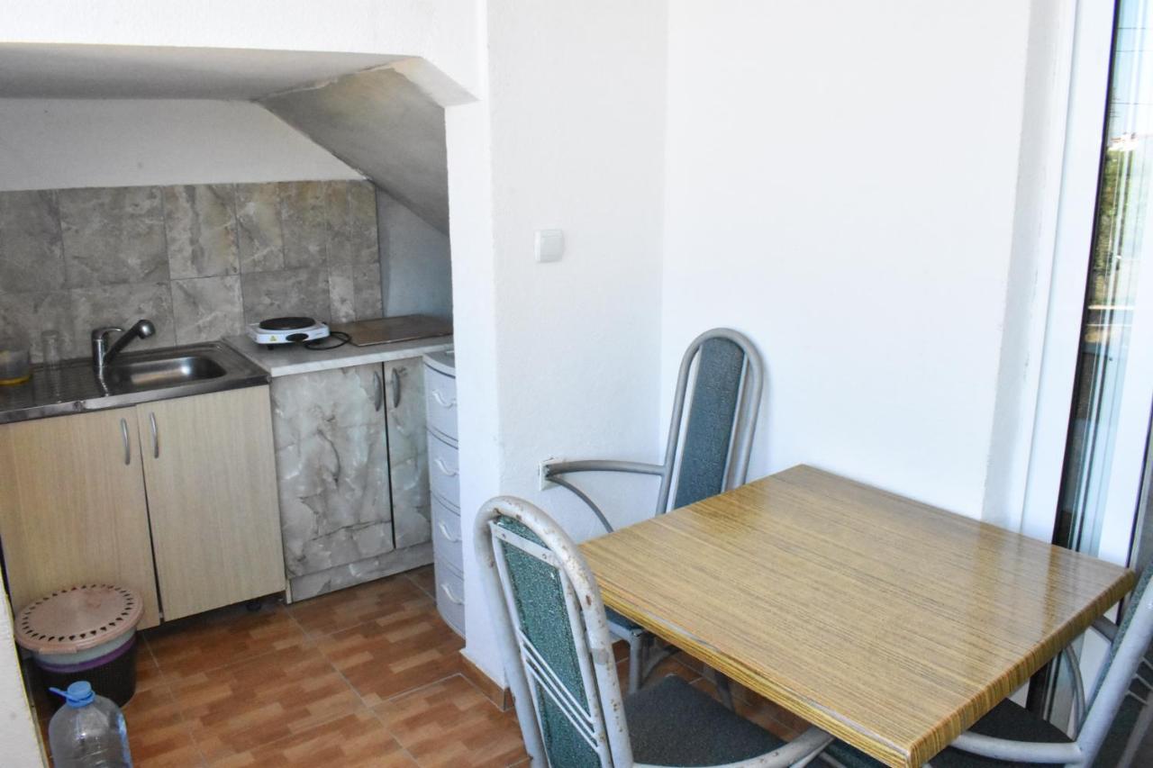 אולסינץ' Apartments Murati מראה חיצוני תמונה