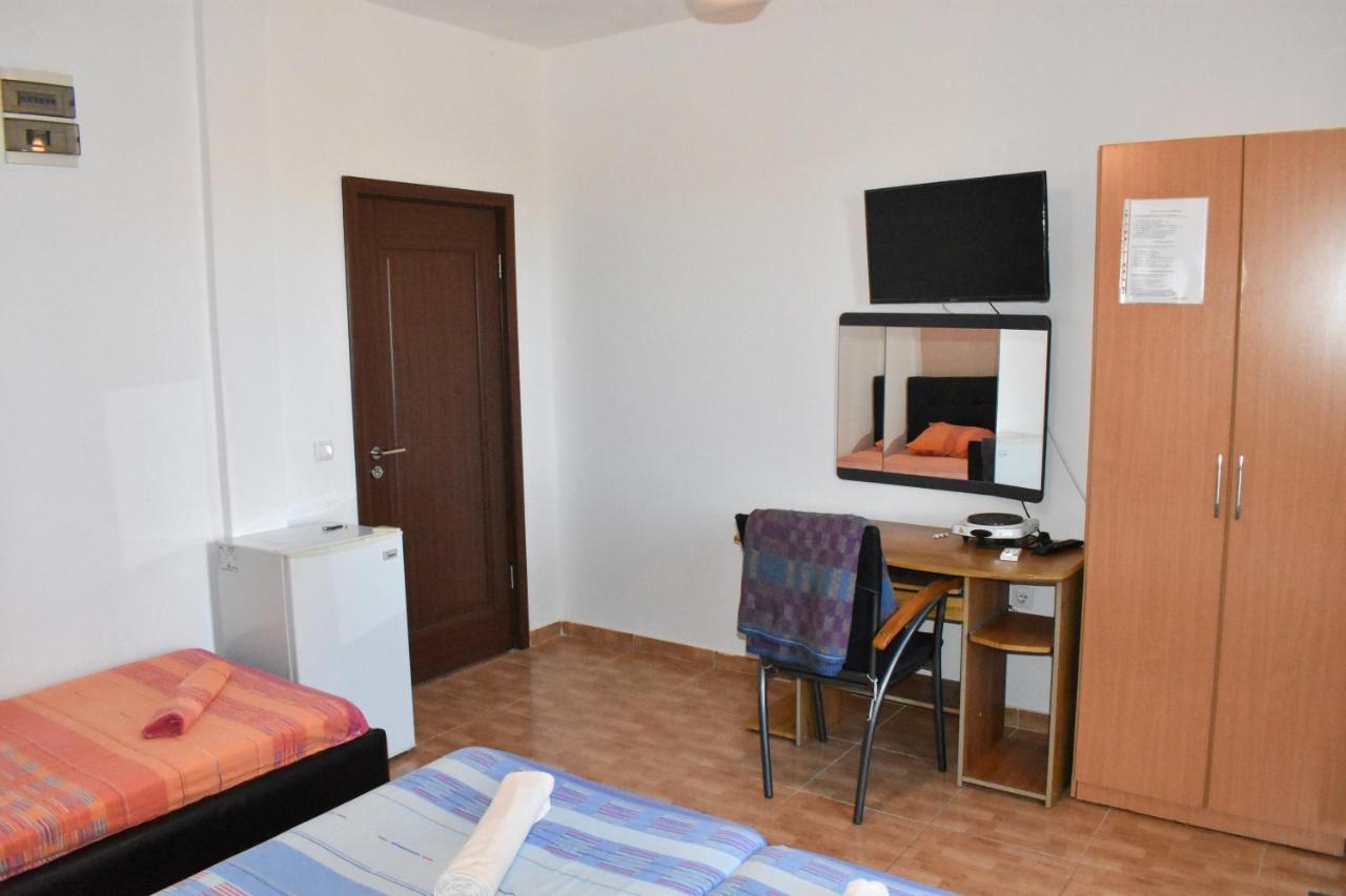 אולסינץ' Apartments Murati מראה חיצוני תמונה