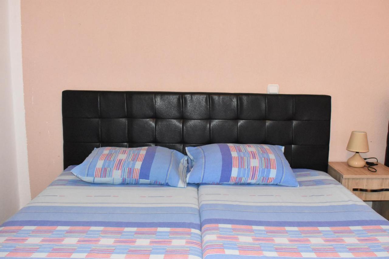 אולסינץ' Apartments Murati מראה חיצוני תמונה