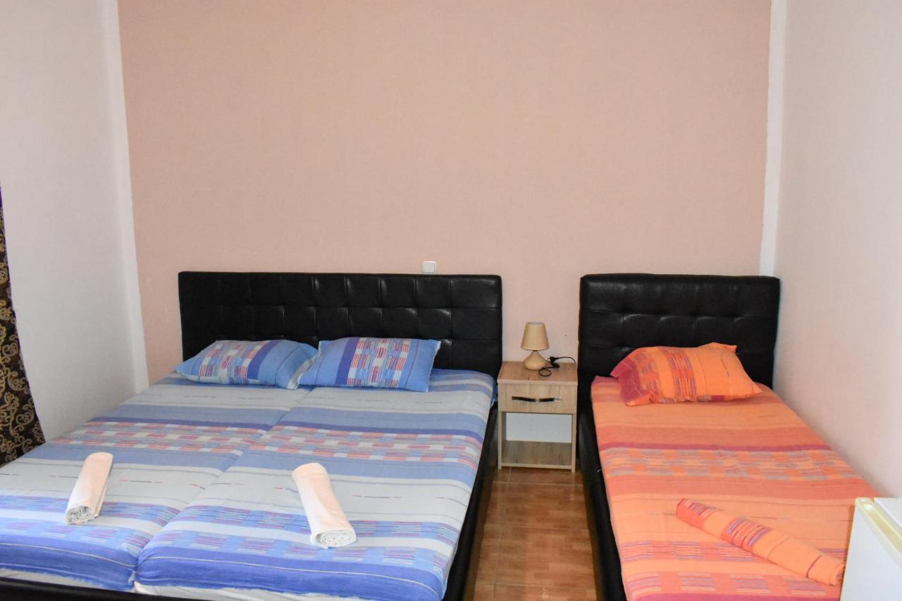 אולסינץ' Apartments Murati מראה חיצוני תמונה