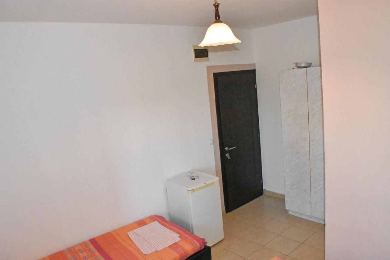אולסינץ' Apartments Murati מראה חיצוני תמונה